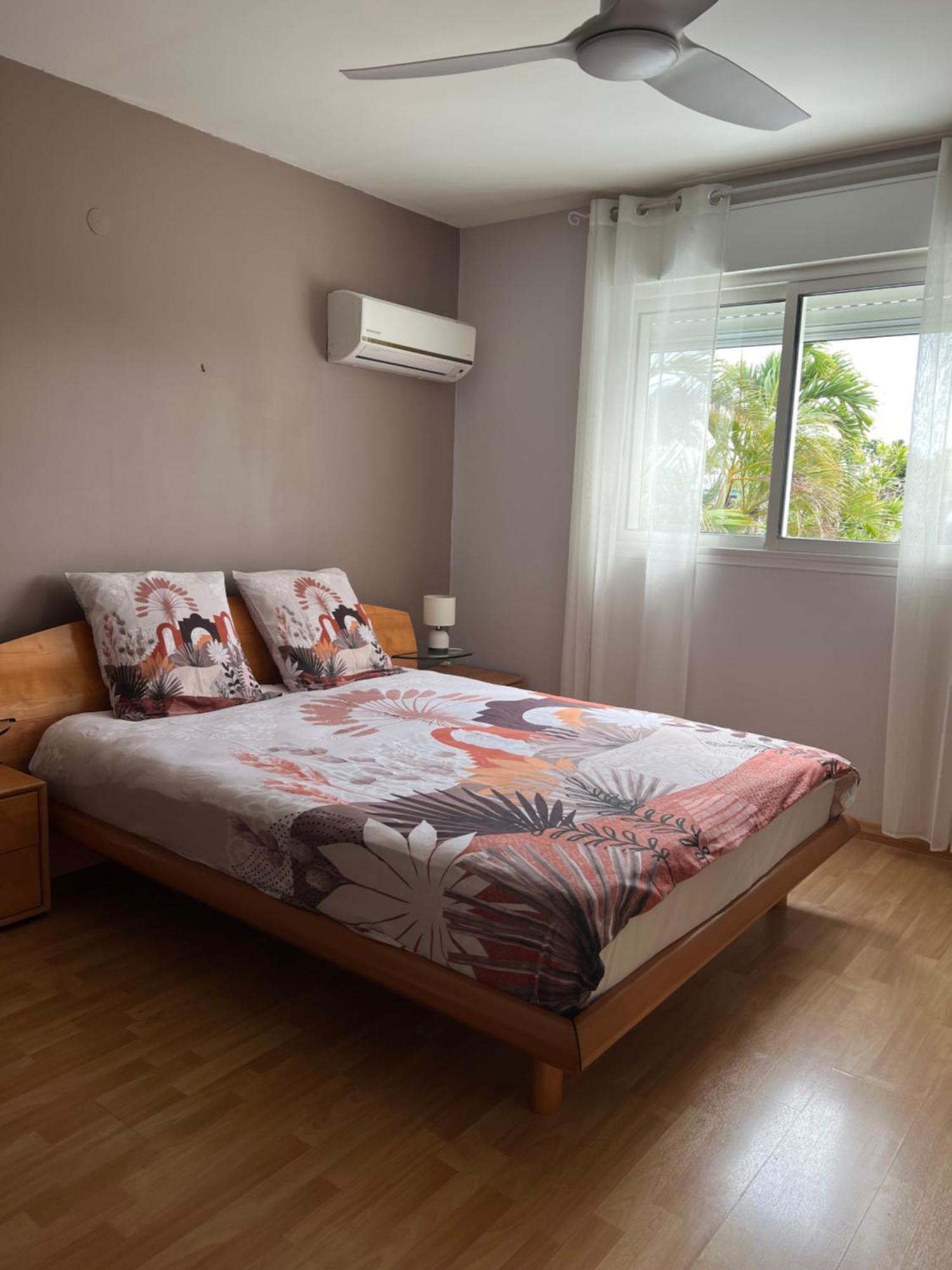 Villa Etang Sale Les Bains Avec Piscine Privee Екстер'єр фото